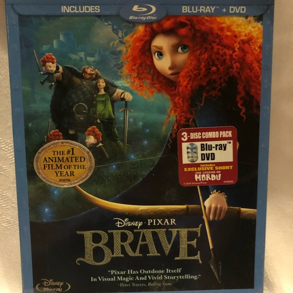 Brave Collectors Edition blue ray plus DVD bonus features 2012 - Picture 7 of 7